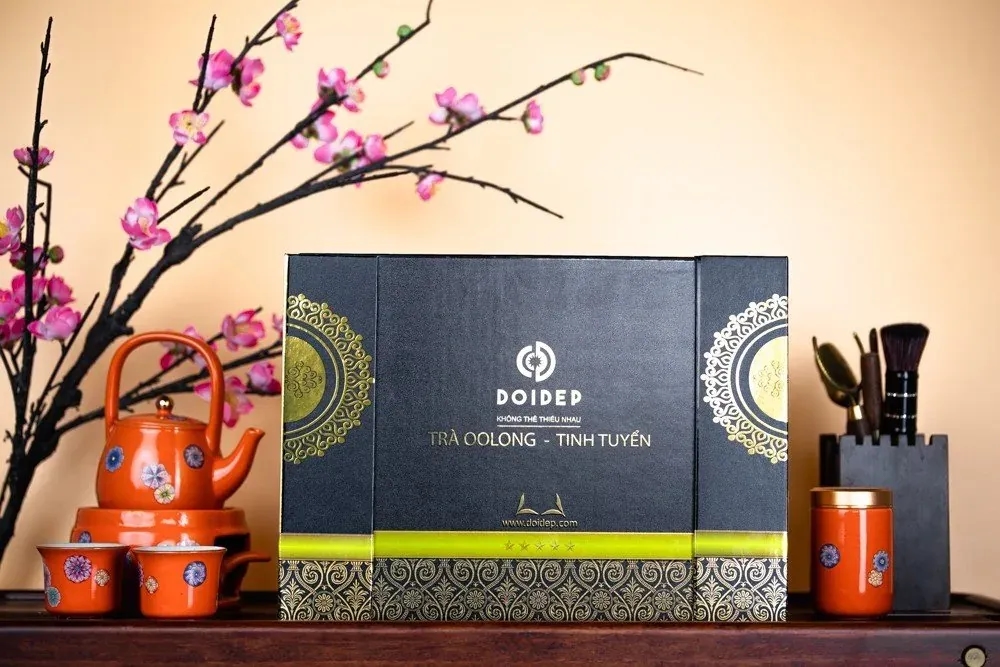 OOLONG TINH TUYỂN – HƯƠNG VỊ TƯƠI MỚI ĐẬM ĐÀ CỦA TRÀ ĐÔI DÉP